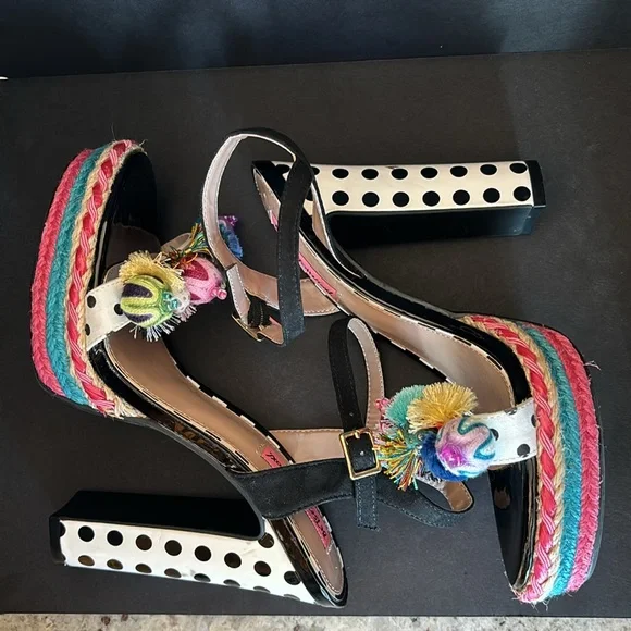 Betsey Johnson Polka Dot Pom Pom Sandal Heels Colorful Sz 7.5 - Picture 10 of 11